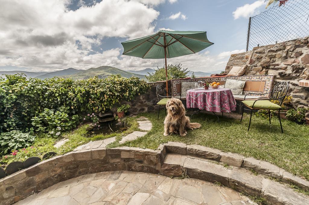 El Acebo de San Miguel La Trucha Del Arco Iris Bed & Breakfast エクステリア 写真