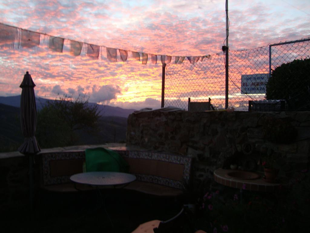 El Acebo de San Miguel La Trucha Del Arco Iris Bed & Breakfast 部屋 写真