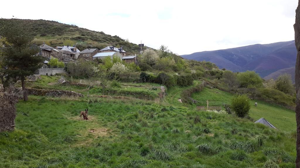 El Acebo de San Miguel La Trucha Del Arco Iris Bed & Breakfast 部屋 写真